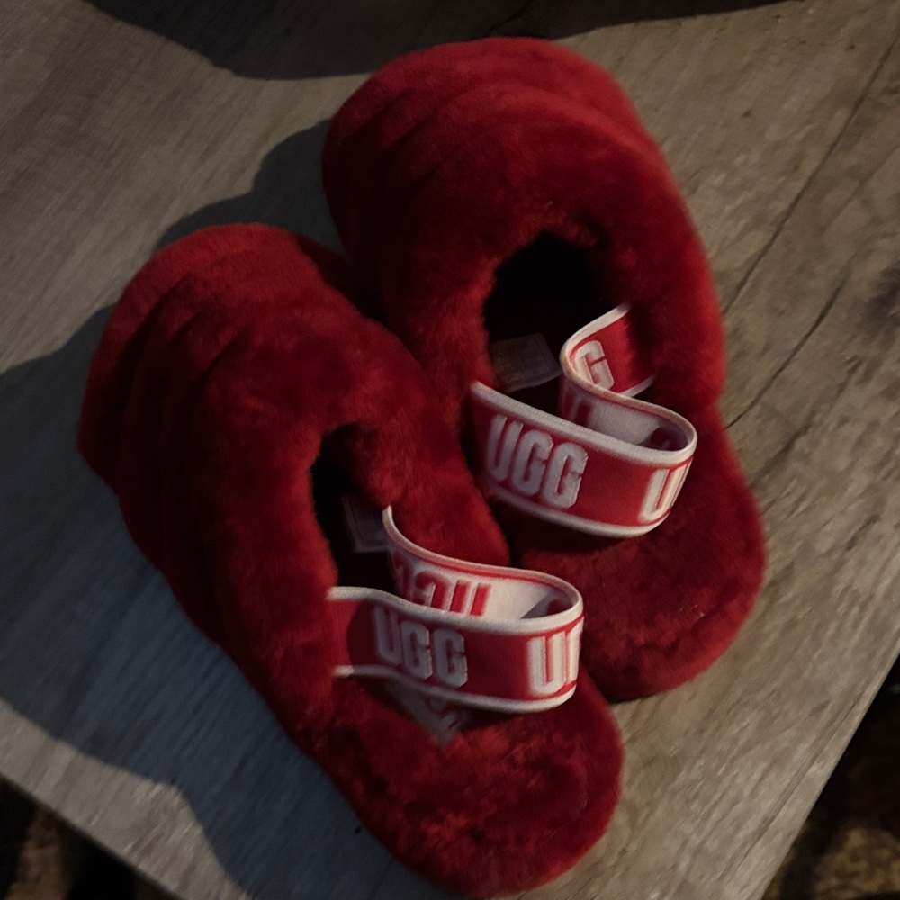 UGG  women’s Red Fuzzy Slippers